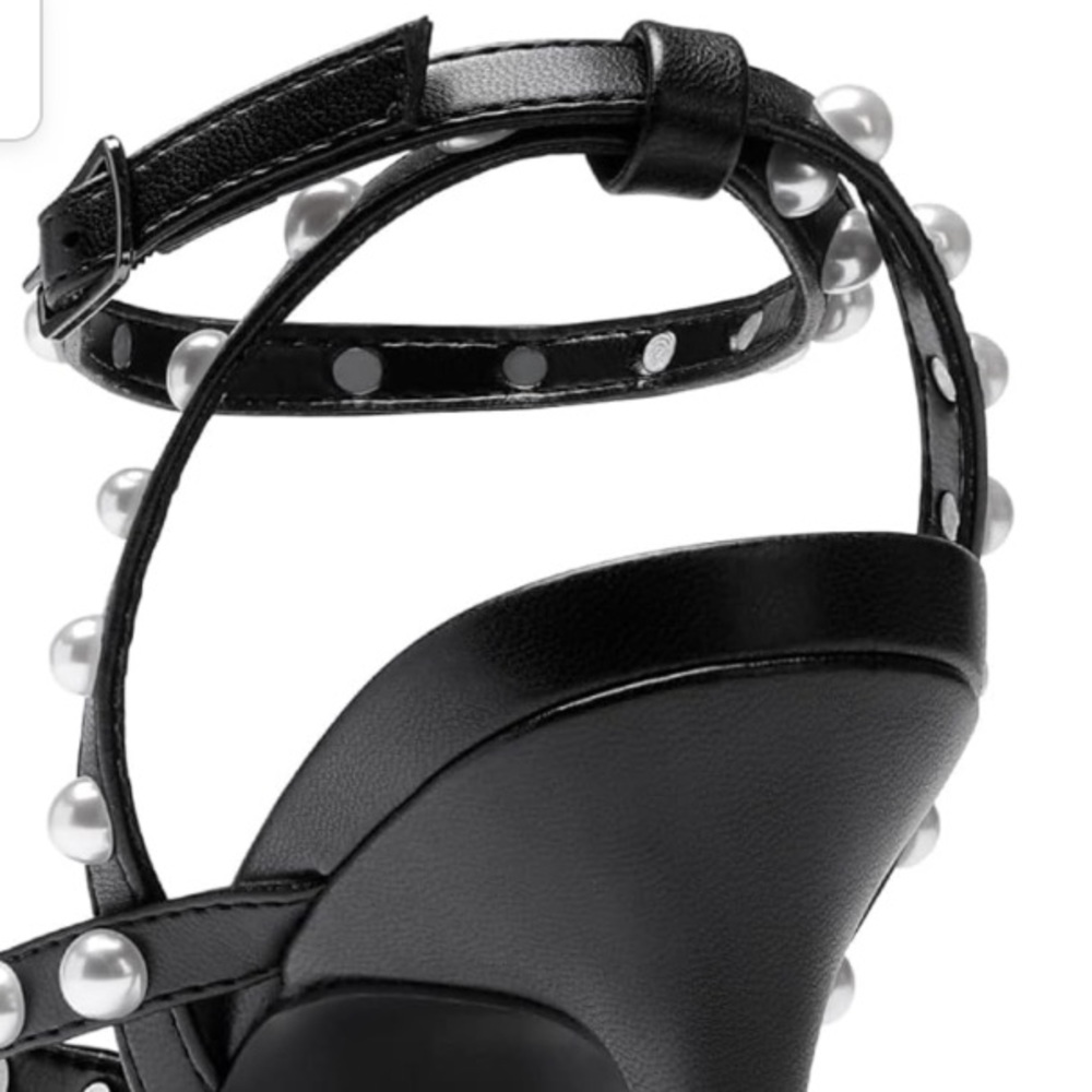 Black and white pearl beaded stilettos😍😎 - Picture 5 of 5